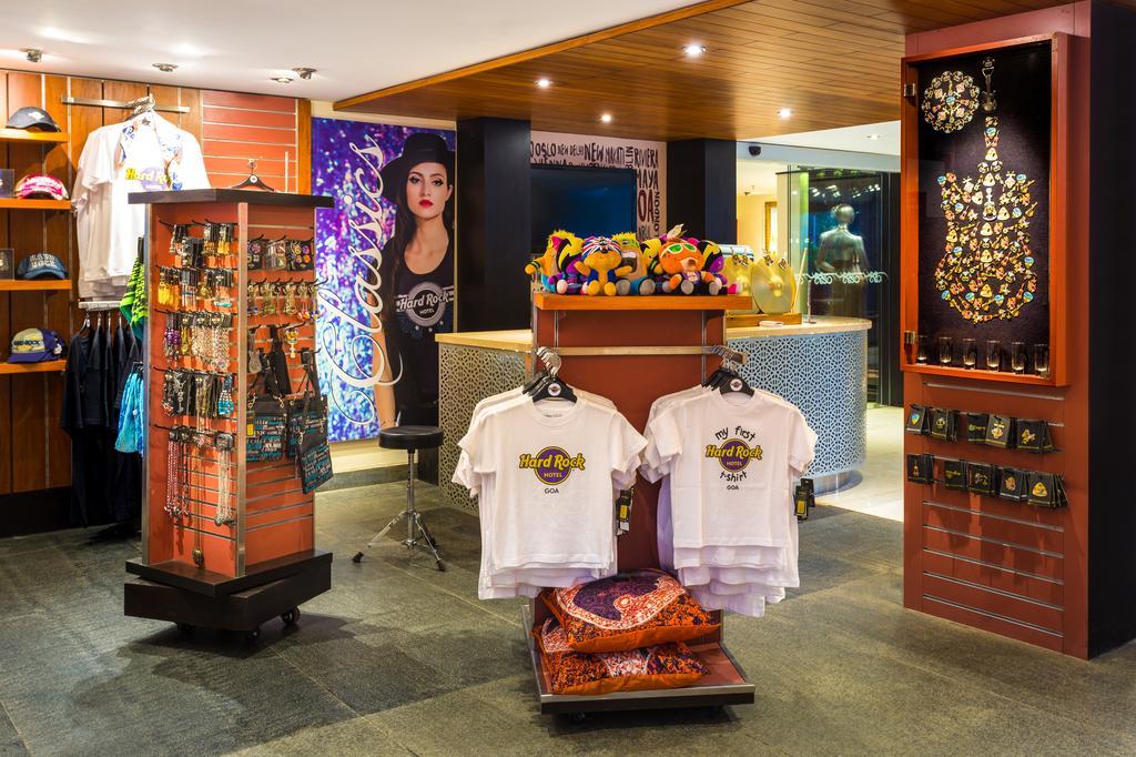 Hard Rock Hotel Goa Calangute Luaran gambar The gift shop at Hard Rock Cafe, Pattaya