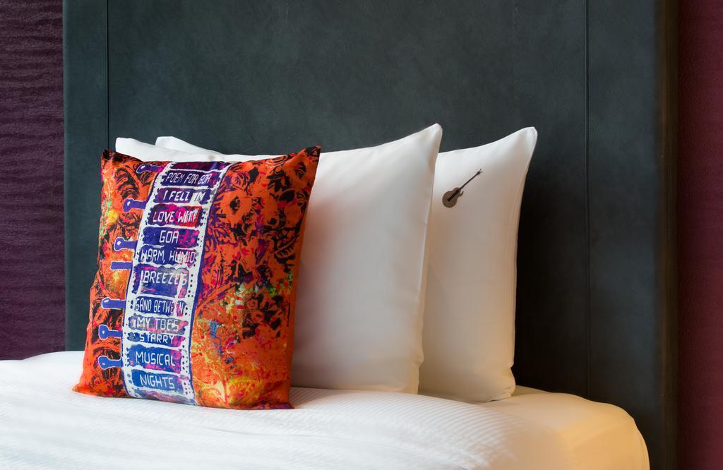 Hard Rock Hotel Goa Calangute Luaran gambar Pillows